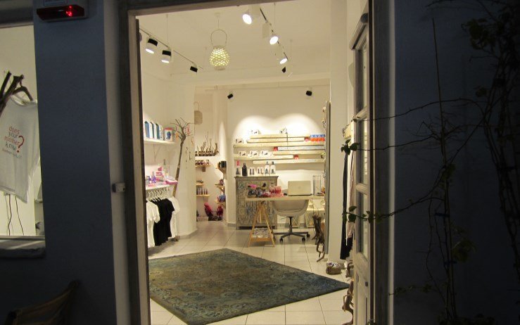 Ανοιξε το πρώτο sex shop στη Μύκονο [εικόνες] | iefimerida.gr 0