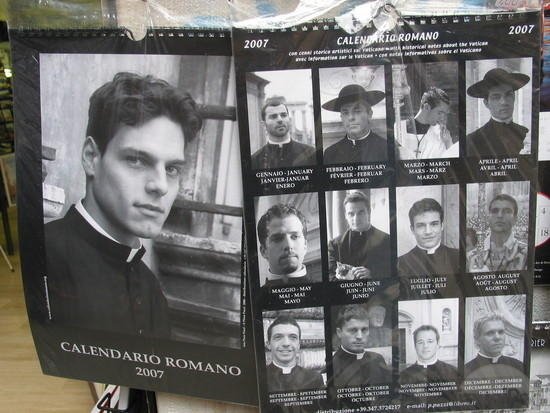 Οι ιερείς του Βατικανού που... κολάζουν -Ποζάρουν καλύτερα και από μοντέλα σε ημερολόγιο [εικόνες] | iefimerida.gr 2