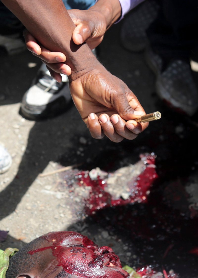 Κένυα: Ορκίστηκε ο Κενυάτα -Καταστολή σε διαδηλωτές της αντιπολίτευσης [εικόνες] | iefimerida.gr 2