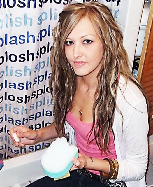 21χρονη ζει τρώγοντας σφουγγάρια και σαπούνια...με κέτσαπ! [εικόνες] | iefimerida.gr 1