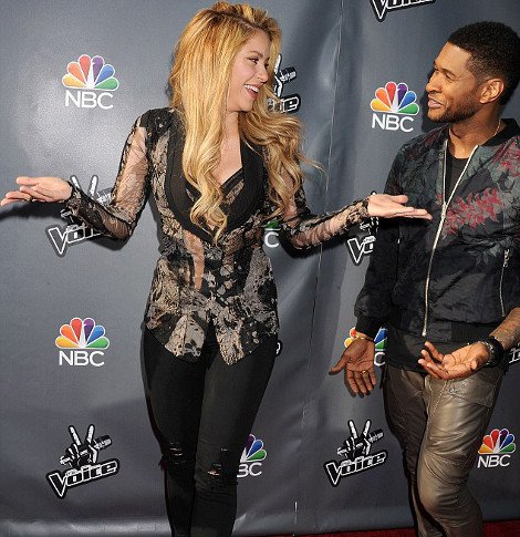 Η Σακίρα βολτάρει στο Λος Αντζελες αλλά ξέχασε να φορέσει την μπλούζα της [εικόνες] | iefimerida.gr 2