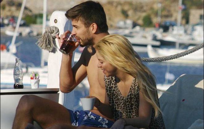 Σακίρα και Πικέ κάνουν διακοπές στο Πόρτο Χέλι και ποστάρουν φωτογραφίες [ΦΩΤΟ] | iefimerida.gr 1