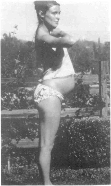 Το Χόλιγουντ θυμάται την τραγική Σάρον Τέιτ, sex symbol, σύζυγο του Ρομάν Πολάνσκι που δολοφονήθηκε άγρια ενώ ήταν έγκυος και μόλις 26 χρονών [εικόνες] | iefimerida.gr 0