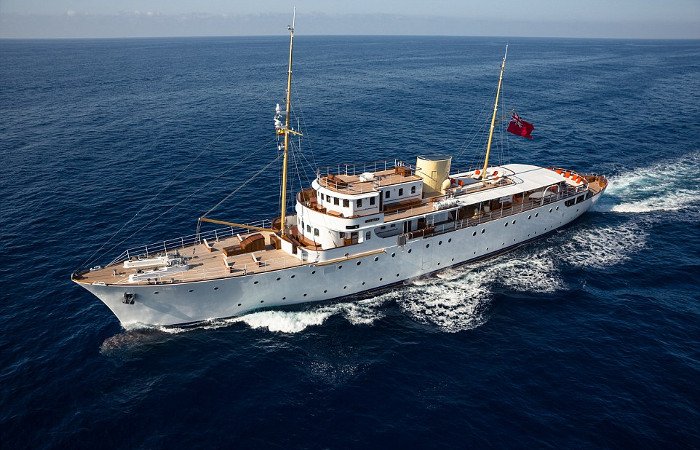 Αυτά είναι τα πολυτελή γιοτ που νοικιάζουν οι σταρ με 800.000 ευρώ την εβδομάδα -Χλιδή πέρα από τα συνηθισμένα [εικόνες] | iefimerida.gr 10