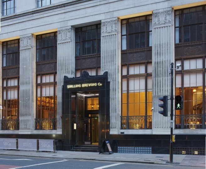 Αριστούργημα: Παλιά τράπεζα της Γλασκόβης μετατράπηκε σε μπυραρία [εικόνες] | iefimerida.gr 2