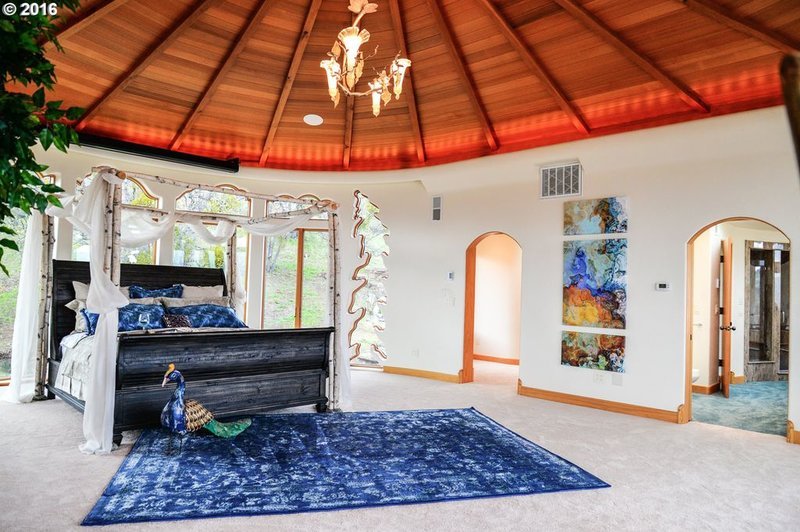 Σπίτι βγαλμένο από ιστορίες φαντασίας – Πωλείται έναντι 7,6 εκατομμυρίων δολαρίων [εικόνες]  | iefimerida.gr 4