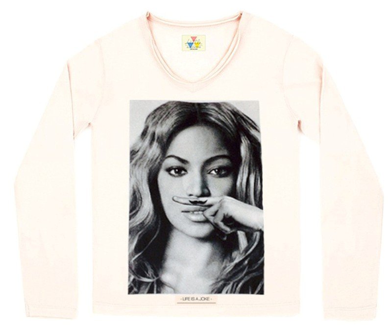 Μπιγιονσέ και Ριάνα έκαναν μήνυση σε παριζιάνικη εταιρία -Ποιος ο λόγος [εικόνες] | iefimerida.gr 1