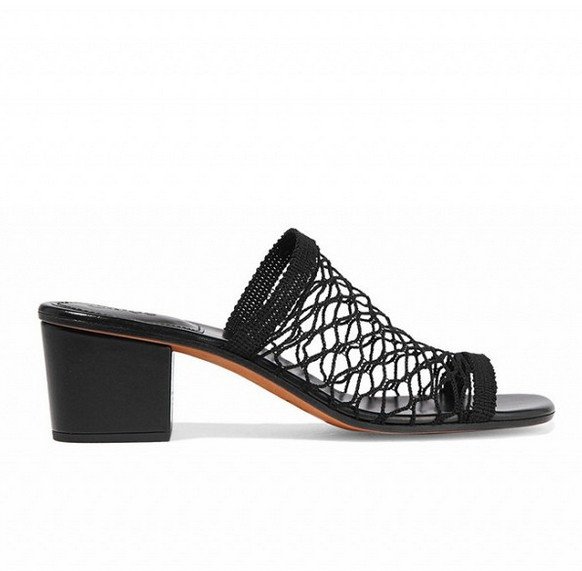 Τα 6 παπούτσια που έχουν τρελάνει τις bloggers -Ταιριάζουν σε όλες [εικόνες] | iefimerida.gr 10