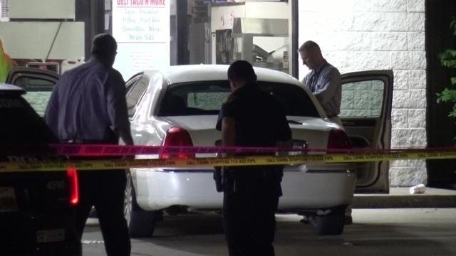 Δραματικές εικόνες: Τον πυροβόλησε στο κεφάλι σε ζωντανή αναμετάδοση μέσω Facebook [βίντεο]  | iefimerida.gr 0