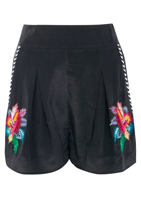 Σορτς: Πώς να το φορέσεις μετά τα 35 [εικόνες] | iefimerida.gr 4