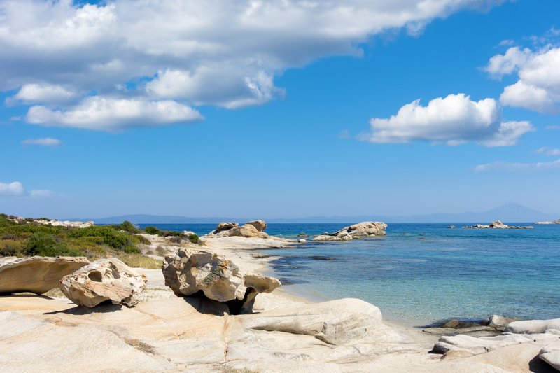 Το εξωτικό νησί στην Ελλάδα με τις παραλίες που έχουν ζεστά νερά όλο το χρόνο -Και ποτέ κύμα [εικόνες] | iefimerida.gr 5