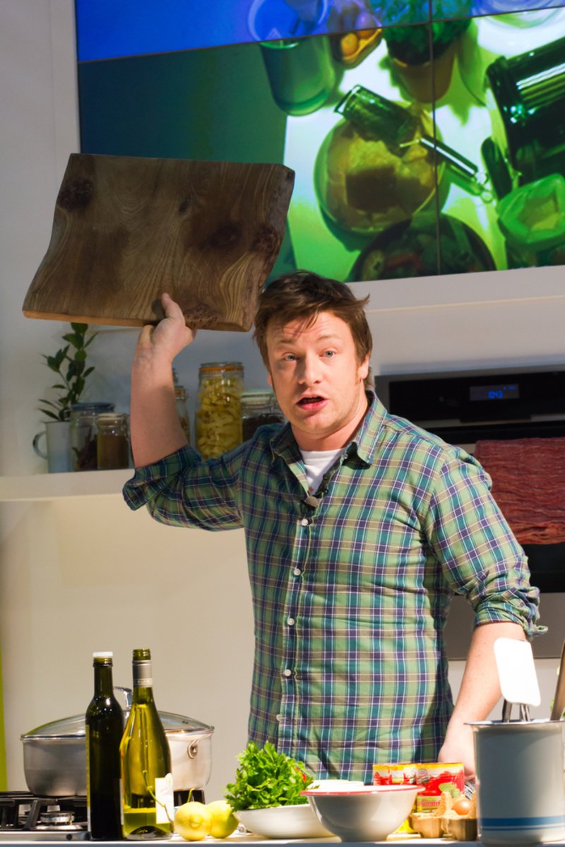 5 συμβουλές από τον Τζέιμι Ολιβερ για το τέλειο γιορτινό τραπέζι [εικόνες] | iefimerida.gr 0