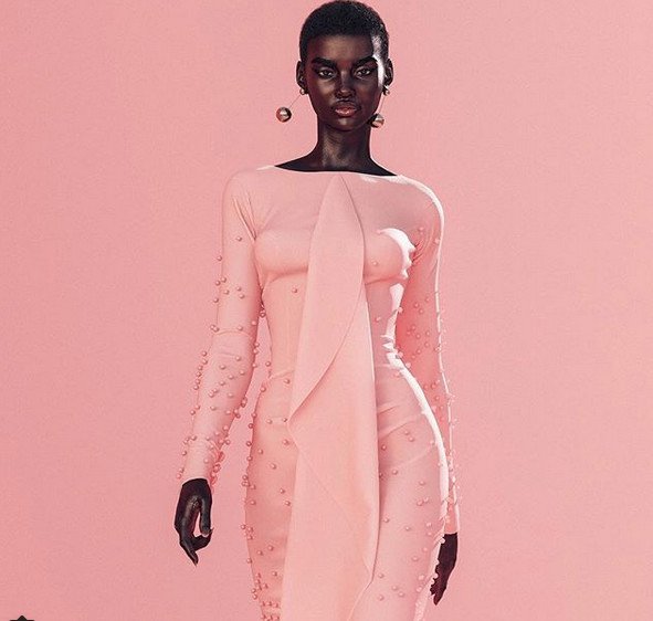 Shudu Gram: Το μοντέλο που κάνει θραύση φτιάχτηκε με ένα... πρόγραμμα στον υπολογιστή [εικόνες] | iefimerida.gr 5