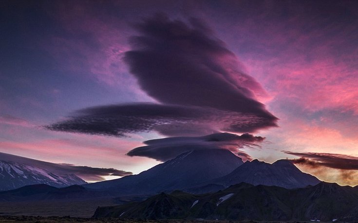 «Ιπτάμενοι» δίσκοι στη Ρωσία: Τα περίεργα παιχνίδια της φύσης [εικόνες] | iefimerida.gr 1