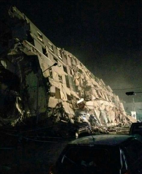 Σεισμός 6,4 στην Ταϊβάν -Κατέρρευσαν κτίρια, φόβοι για εκατοντάδες εγκλωβισμένους [εικόνες]  | iefimerida.gr 1