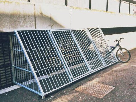 Η κίνηση γνωστού πανεπιστημίου που προκάλεσε οργή -Πώς απέκλεισε τους αστέγους από τη ζεστασιά [εικόνες] | iefimerida.gr 1