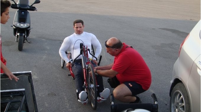 Διπλό χτύπημα για τον παραολυμπιονίκη Γιώργο Σηφάκη -Την ώρα που δίνει μάχη με τη ζωή του, διαρρήκτες άδειασαν το σπίτι του [εικόνες]  | iefimerida.gr 1