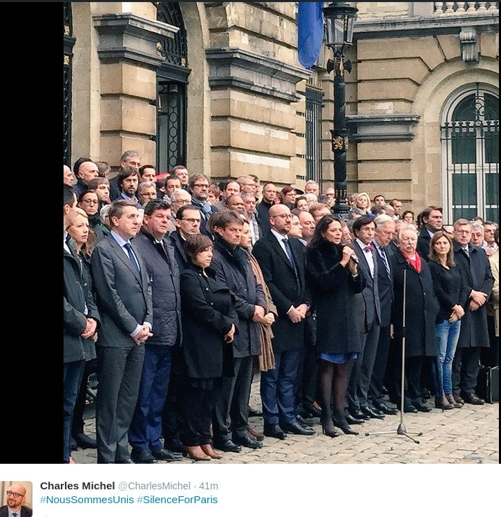 Ενός λεπτού σιγή για τα θύματα στο Παρίσι: Απόλυτη σιωπή από άκρη σε άκρη της Γαλλίας -Και στους G20 [εικόνες] | iefimerida.gr 16