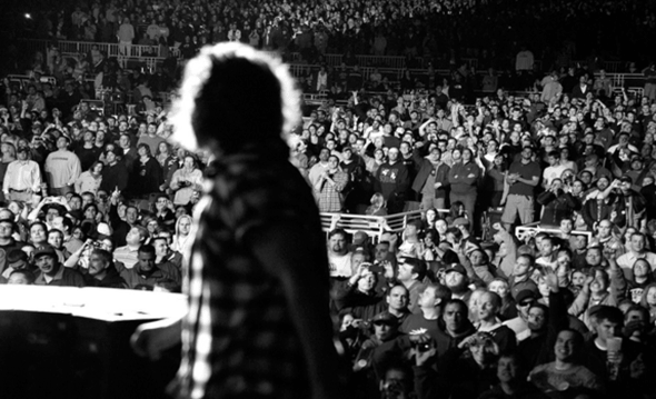  Vs. και Vitalogy – Κυκλοφορούν ξανά σε βινύλιο τα δύο θρυλικά άλμπουμ των Pearl Jam [εικόνες] | iefimerida.gr 5