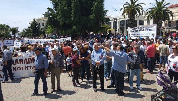 Συλλαλητήριο στην Καβάλα για τα νέα διόδια -Αντιδρούν φορείς και κάτοικοι [εικόνες] | iefimerida.gr 2