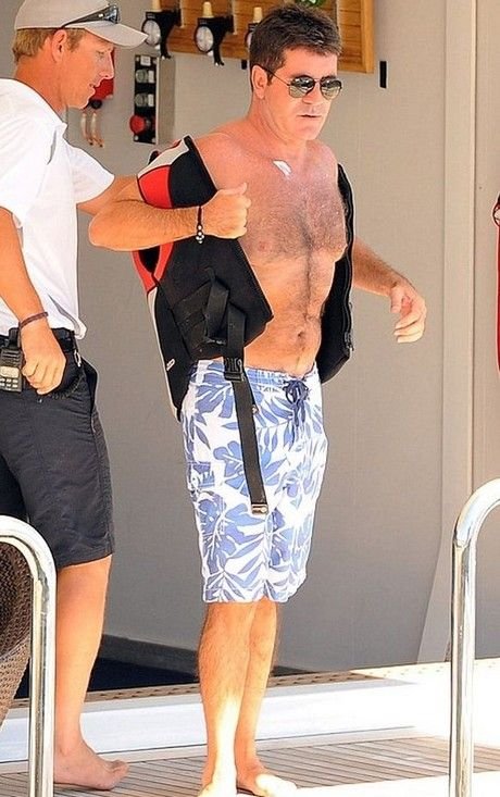 Διάσημος παρουσιαστής δίνει χιλιάδες ευρώ την εβδομάδα για μια θαλαμηγό [εικόνες] | iefimerida.gr 2