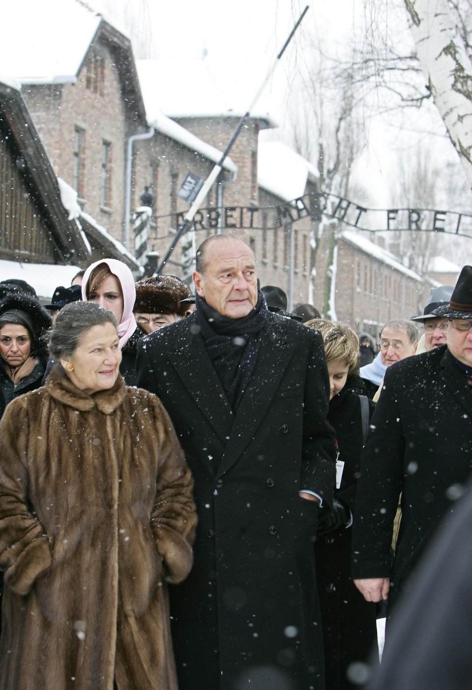 Σιμόν Βέιλ: Η Γαλλοεβραία υπουργός που νομιμοποίησε την έκτρωση στη Γαλλία [εικόνες] | iefimerida.gr 6