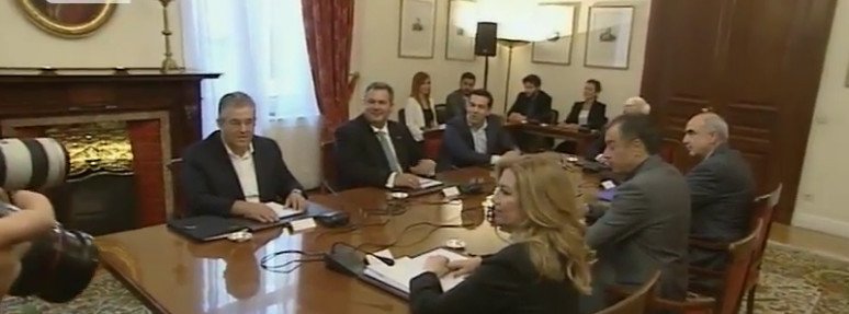 Πώς κάθονται οι πολιτικοί αρχηγοί στο τραπέζι της συζήτησης του Προεδρικού Μεγάρου [εικόνες] | iefimerida.gr 6