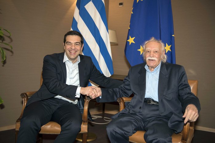 Γλέζος: Να καταπιούν τη γλώσσα τους όσοι λένε ότι είμαι απέναντι στην κυβέρνηση! | iefimerida.gr 2