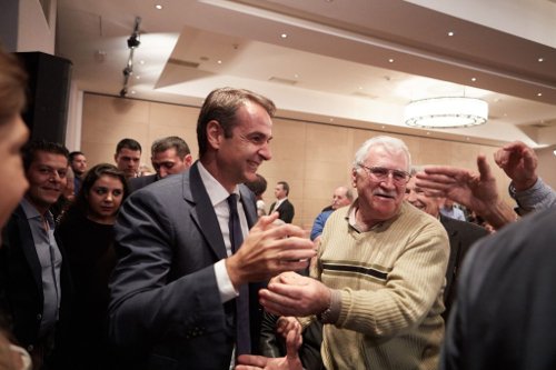 Μητσοτάκης: Αν θέλουν, να χτυπήσουν εμένα, όχι τη γυναίκα μου [βίντεο] | iefimerida.gr 3