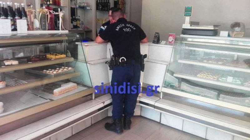 Αγρίνιο: Εξαγριωμένος τοξικομανής χτυπούσε ηλικιωμένους σε καφετέρια [εικόνες] | iefimerida.gr 2