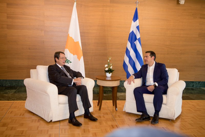 Μετά την συνάντηση με τον Νίκο Αναστασιάδη ο ελληνας πρωθυπουργός θα έχει κατ΄ιδίαν συνάντηση με τον πρόεδρο της Αιγύπτου- φωτογραφία intimenews