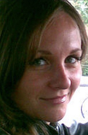 Πήρε αγκαλιά το κοιμισμένο παιδί της και έπεσε από τον 9ο όροφο -Επειδή τη χλεύαζε ο σύζυγός της [εικόνες] | iefimerida.gr 1