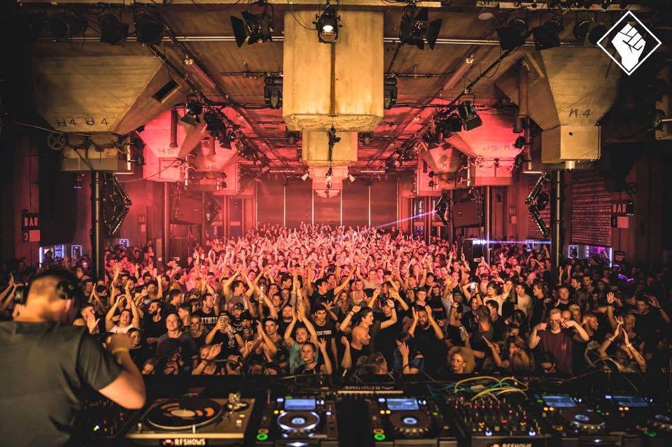 Υμνοι της αμερικανικής Vogue για την Αθήνα: Γιατί είναι σαν το Μπρούκλιν [εικόνες] | iefimerida.gr 5