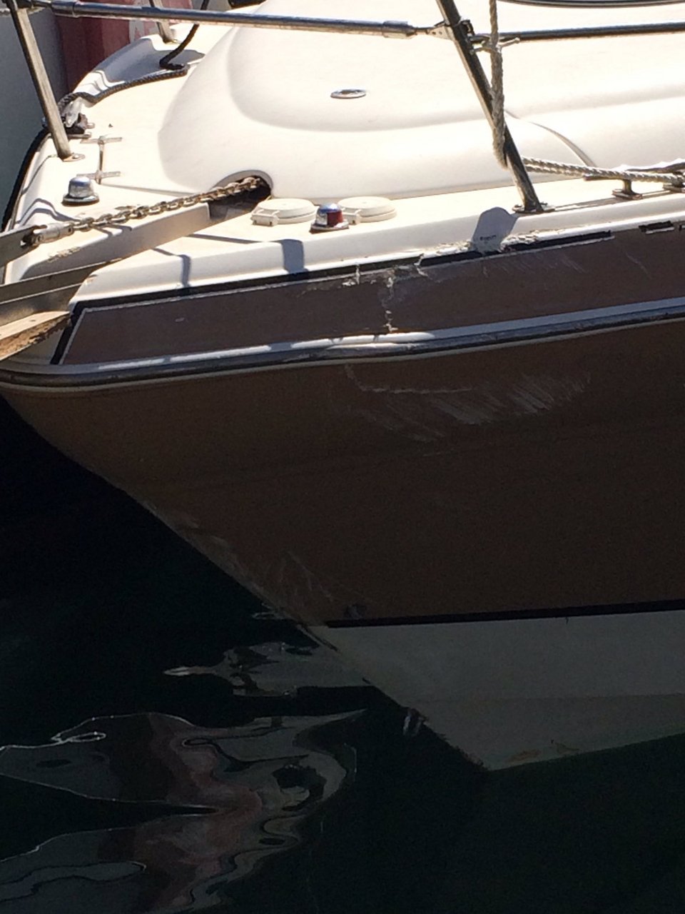 Αυτό είναι το μοιραίο ταχύπλοο που σκόρπισε το θάνατο ανοιχτά της Αίγινας [εικόνες] | iefimerida.gr 0