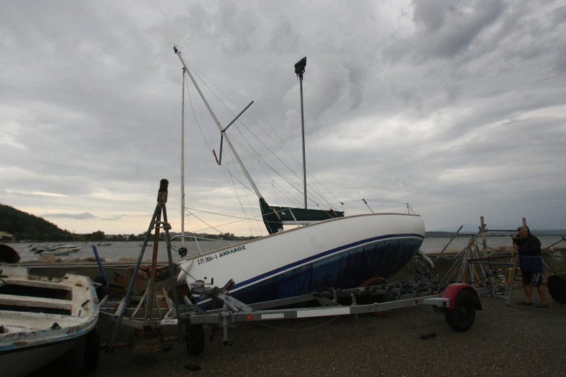 Εικόνες απόλυτης καταστροφής και στην Ηλεία -Σκάφη βγήκαν στη στεριά [εικόνες]  | iefimerida.gr 0