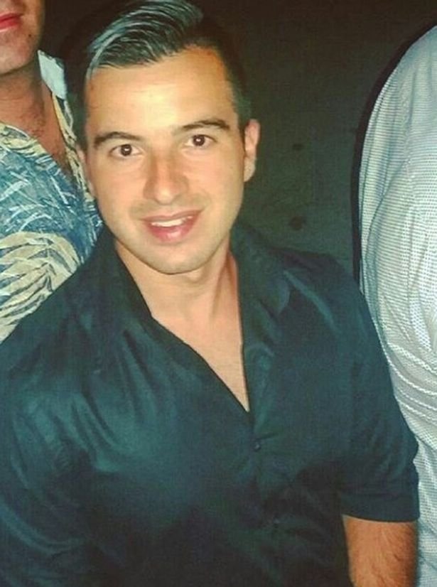 Διθύραμβοι στην Ιταλία για τον αστυνομικό που σκότωσε τον μακελάρη του Βερολίνου [εικόνες] | iefimerida.gr 2