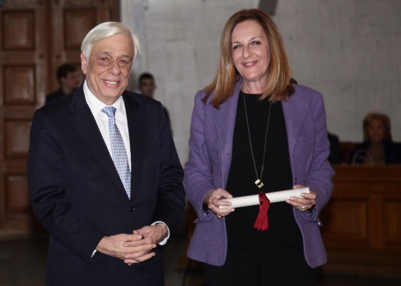 Βράβευση του Σ.Κ.Ε.Π. από τις «Νησίδες Ποιότητας 2017» -Το βραβείο απένειμε ο Πρ. Παυλόπουλος [εικόνες] | iefimerida.gr 0