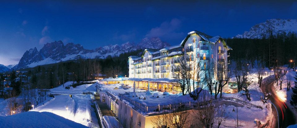 Πού να πάτε για σκι: Αυτά είναι τα καλύτερα χιονοδρομικά κέντρα της Ελλάδας και του κόσμου [εικόνες] | iefimerida.gr 4