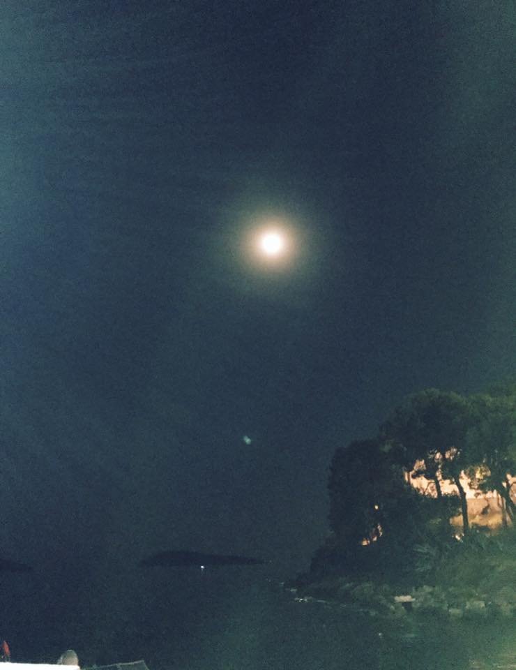 Στη Σκιάθο ο Ιταλός σχεδιαστής Franco Ciambella -Δεν σταματά να ποστάρει [εικόνες]  | iefimerida.gr 4