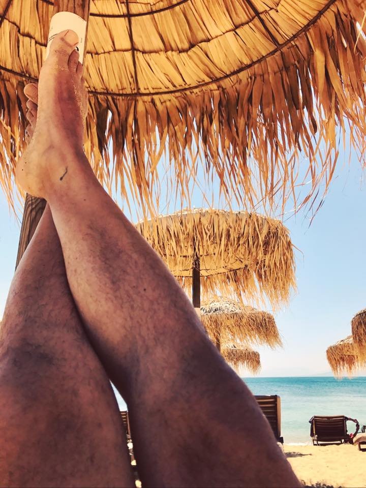 Στη Σκιάθο ο Ιταλός σχεδιαστής Franco Ciambella -Δεν σταματά να ποστάρει [εικόνες]  | iefimerida.gr 1