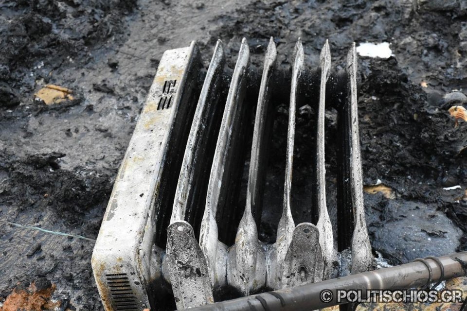 Xίος: Αφγανοί προσπάθησαν να κάψουν ζωντανούς Μαροκινούς [εικόνες & βίντεο] | iefimerida.gr 7