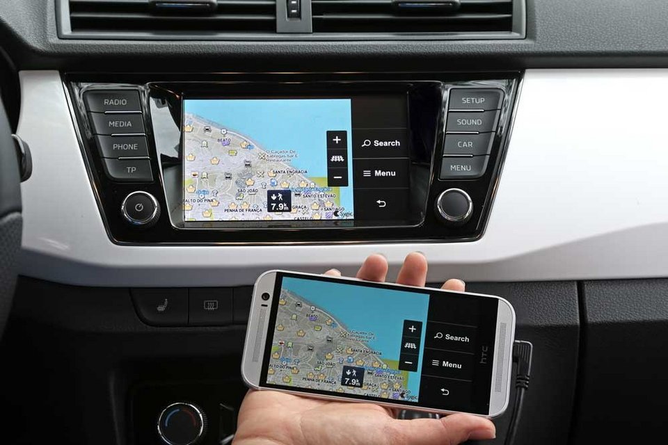 Η καινούργια Skoda Fabia είναι σύγχρονη, νεανική και αναβαθμισμένη | iefimerida.gr 8