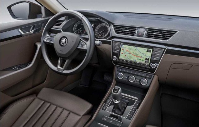 Η Skoda αποκαλύπτει το εσωτερικό του νέου Superb | iefimerida.gr 0
