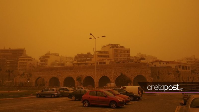 Πρωτοφανείς εικόνες: «Πνίγηκε» η Κρήτη από την αφρικανική σκόνη -Εφτασε μέχρι την Ηλεία [εικόνες & βίντεο] | iefimerida.gr 11