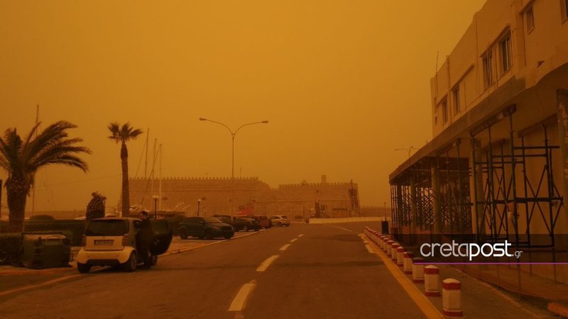 Πρωτοφανείς εικόνες: «Πνίγηκε» η Κρήτη από την αφρικανική σκόνη -Εφτασε μέχρι την Ηλεία [εικόνες & βίντεο] | iefimerida.gr 10