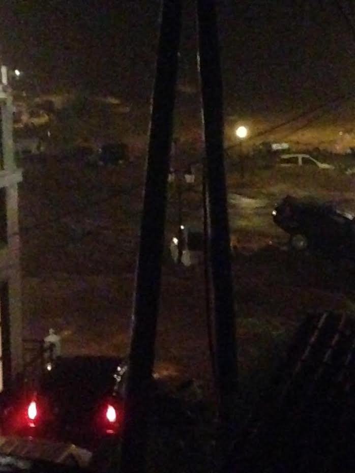 Σκηνές Αποκάλυψης στη Σκόπελο -Η θάλασσα μπήκε στους δρόμους και παρέσυρε τα πάντα [εικόνες & βίντεο] | iefimerida.gr 17