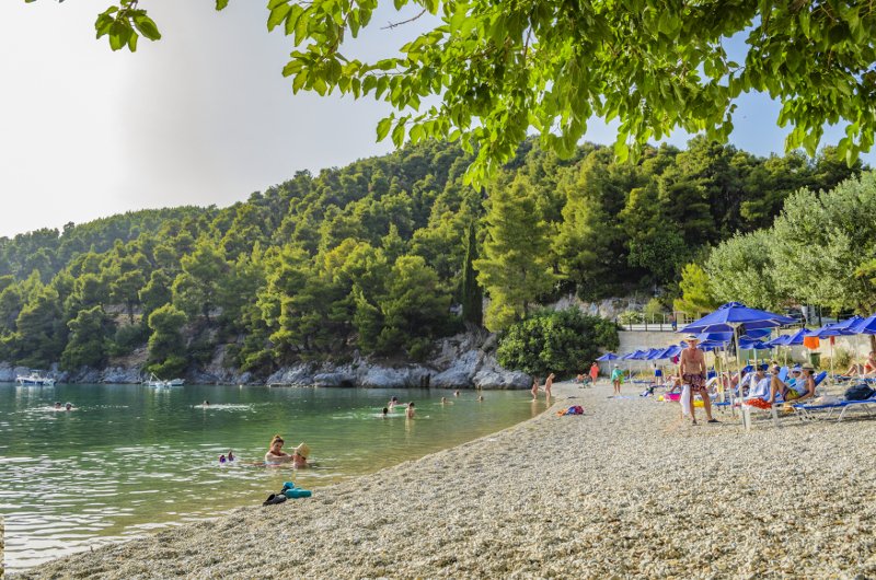 Πώς η γραφειοκρατία έστειλε τη νέα ταινία του Mamma Mia από τη Σκόπελο στην Κροατία | iefimerida.gr 2