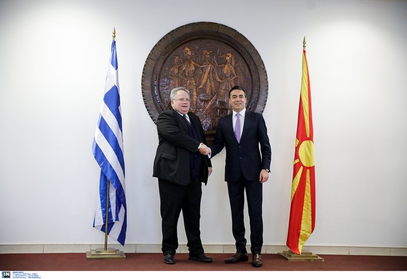 Ξεκίνησε η συνάντηση Κοτζιά-Ντιμιτρόφ στα Σκόπια -Τα αγκάθια για συμφωνία | iefimerida.gr 2