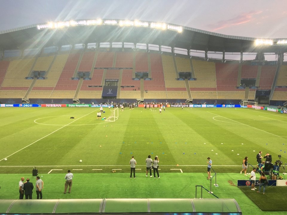 Ρεάλ Μ. vs Μάντσεστερ Γ. στο γήπεδο «Φίλιππος Β'», για την πρώτη κούπα της χρονιάς [εικόνες] | iefimerida.gr 0