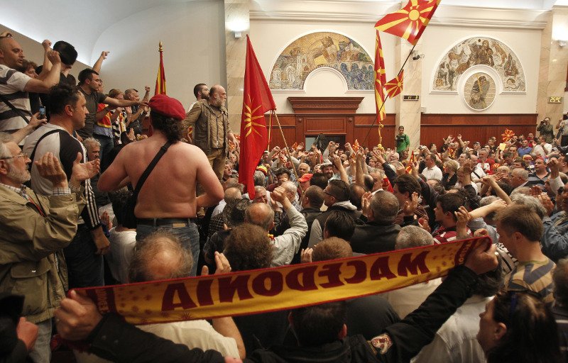 ΠΓΔΜ: Από πρότυπο χώρας, παράγοντας αποσταθεροποίησης -Η Σύνοδος του ΝΑΤΟ το 2008 και το ελληνικό βέτο | iefimerida.gr 0